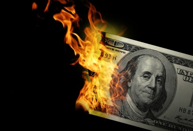 Wojna o pieniądz. Prawdziwe źródła kryzysów finansowych